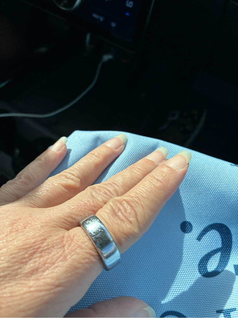 Ours ring 4th gen size 9 - Picture 2 of 3